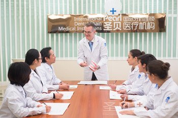 牙齿矫正 术后护理也很重要