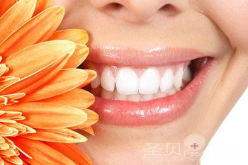 成都牙齿矫正时期怎么做护理